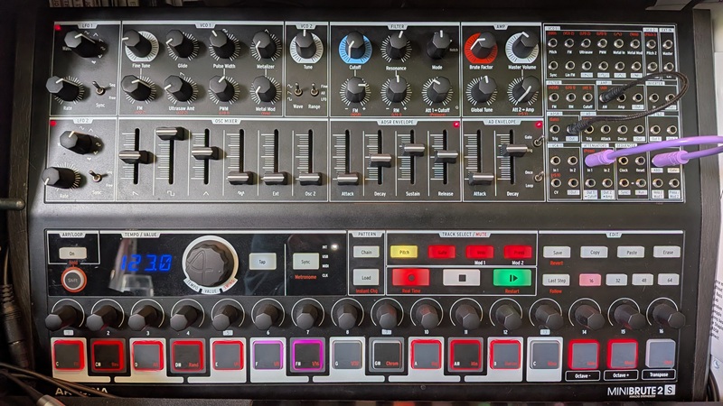 MiniBrute 2S in my studio